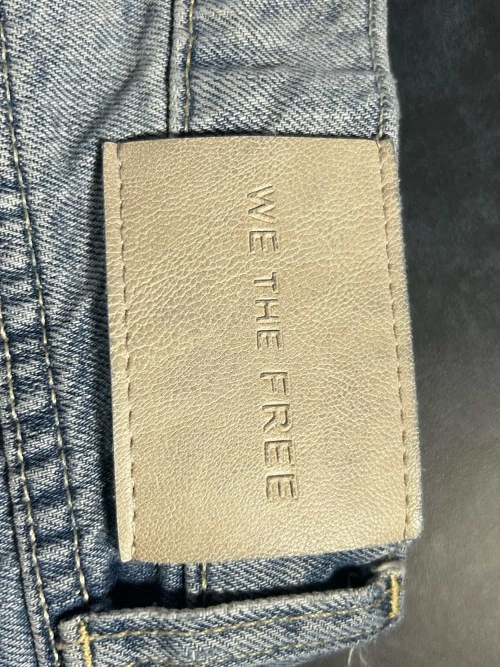 We The Free Free People Jeans 29 Flare Raw Hem Medium Wash Boho Denim